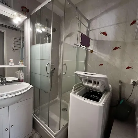 Climatise, Calme, Proche Centre Port Et Pour 4 Personnes - Fr-1-607-14 * Agde