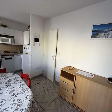 Climatise, Calme, Proche Centre Port Et Pour 4 Personnes - Fr-1-607-14 *